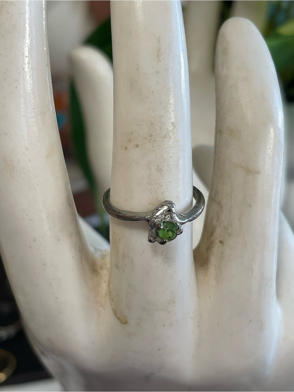 Silver Green Gemstone Ring - Elegant Women's Jewelry